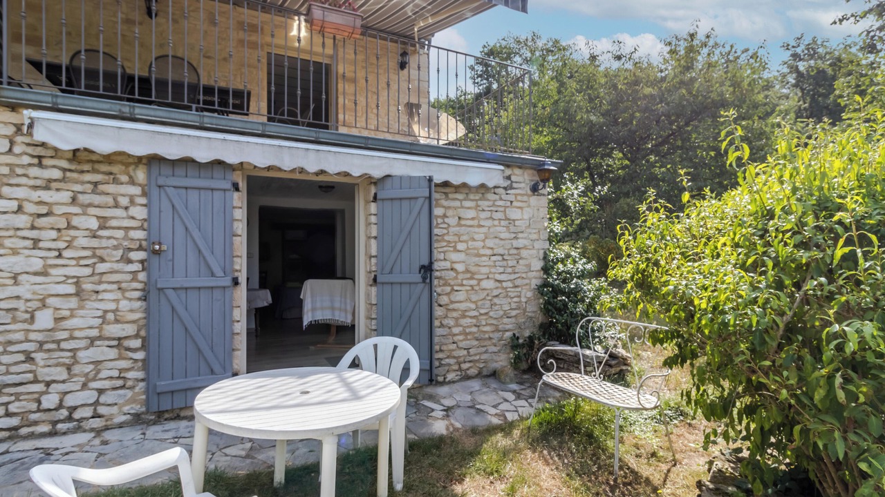 Photo of Patio Balcony in Cenac-et-Saint-Julien