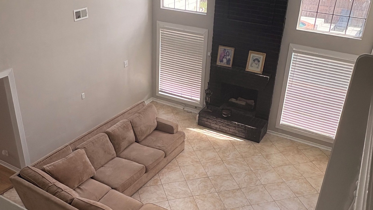 Photo of Livingroom in Barker