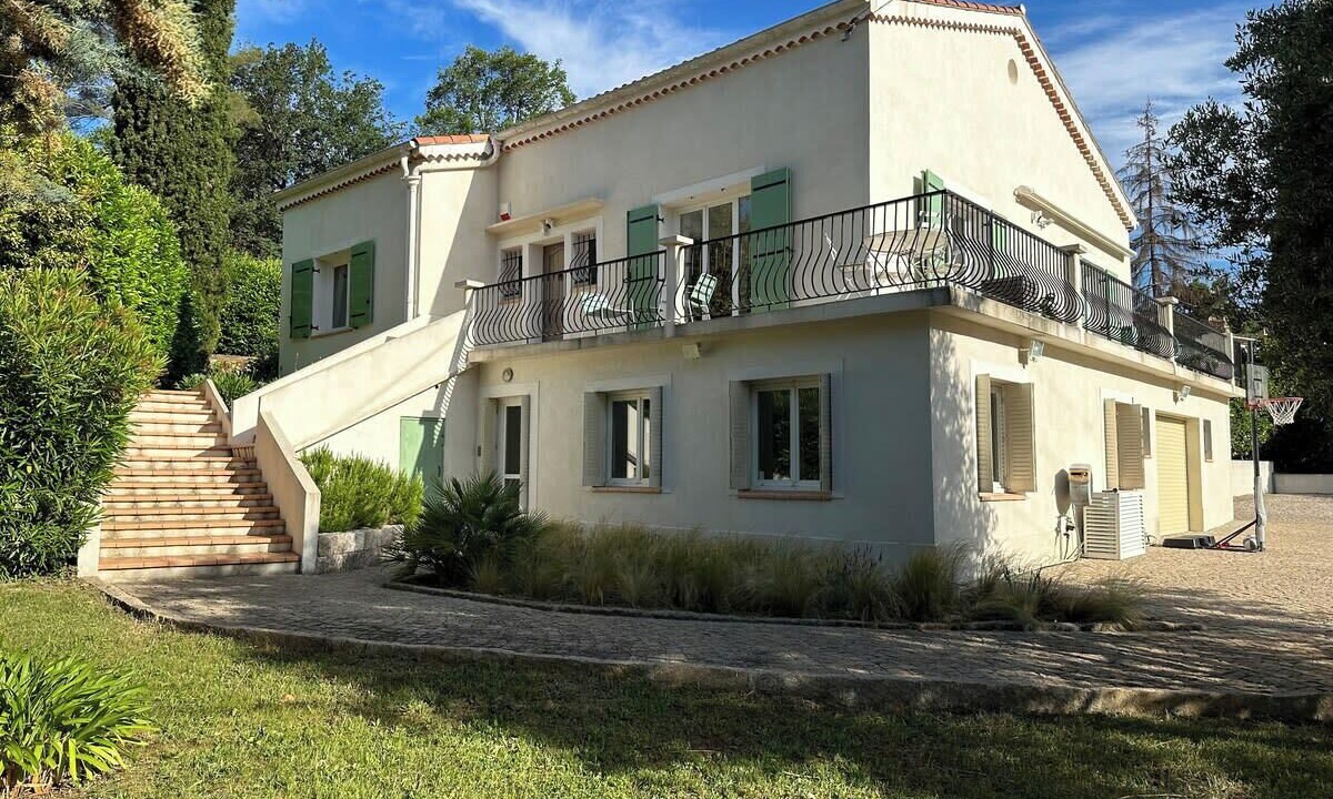 Photo of Outdoor in Le Rouret