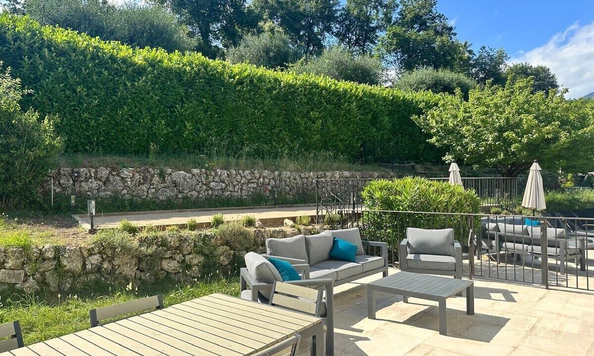 Photo of Outdoor in Le Rouret