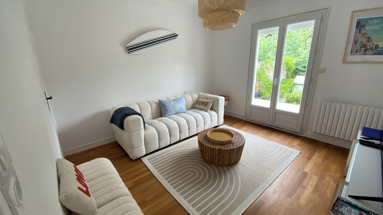 Photo of Livingroom in Saint-Marc-sur-Mer