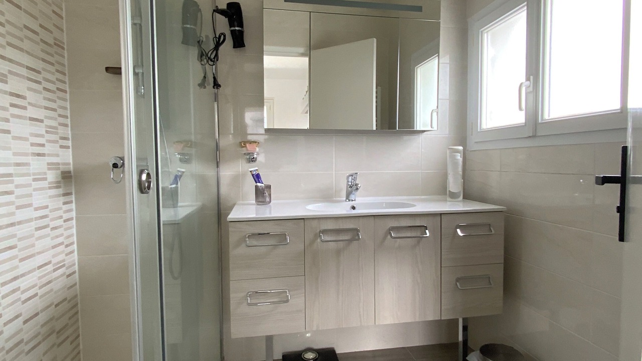 Photo of Bathroom in Saint-Marc-sur-Mer