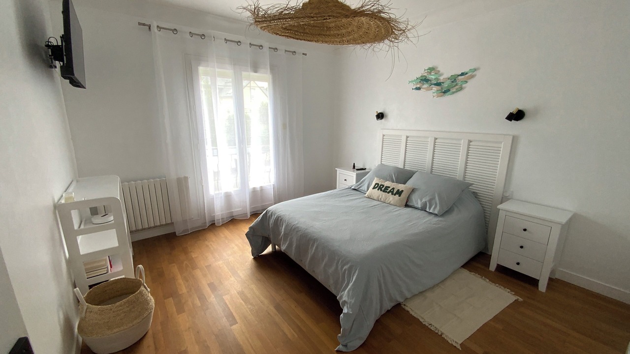 Photo of Bedroom in Saint-Marc-sur-Mer