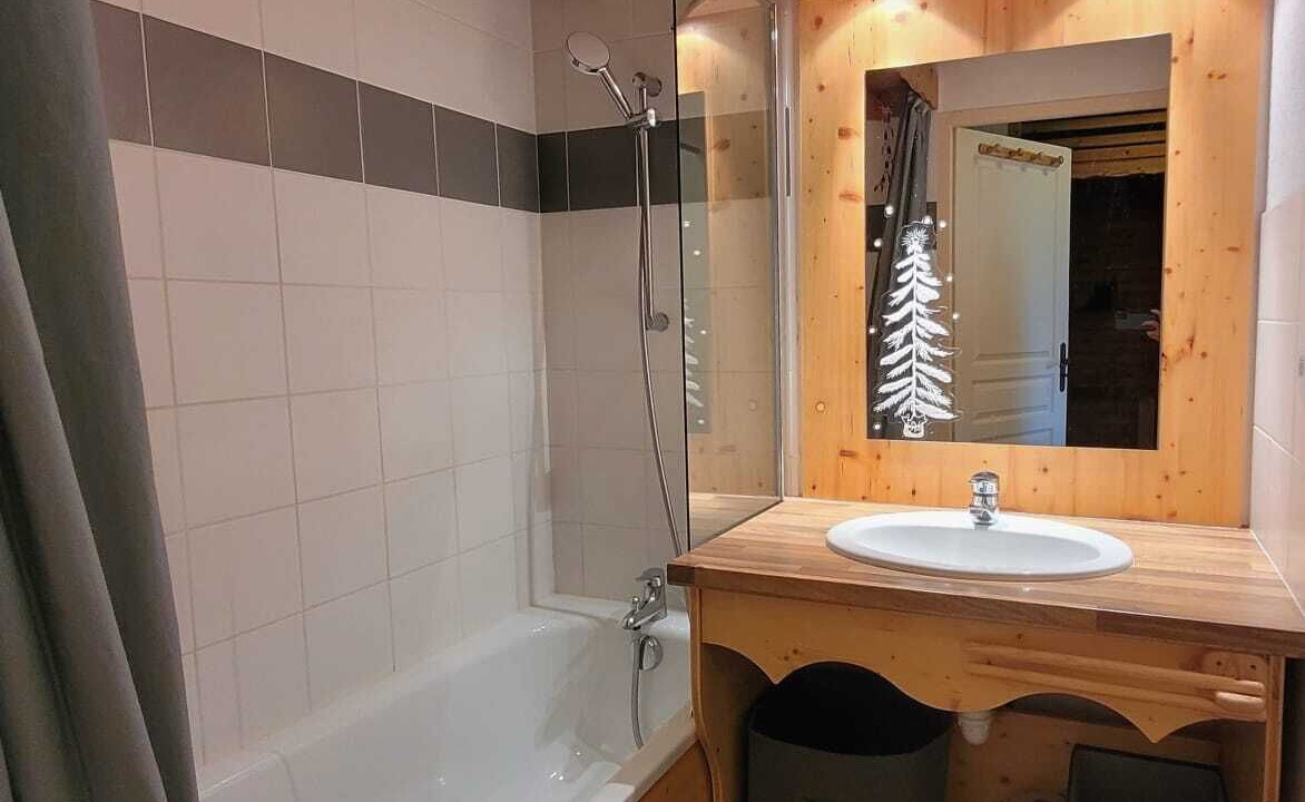 Photo of Bathroom in Orelle