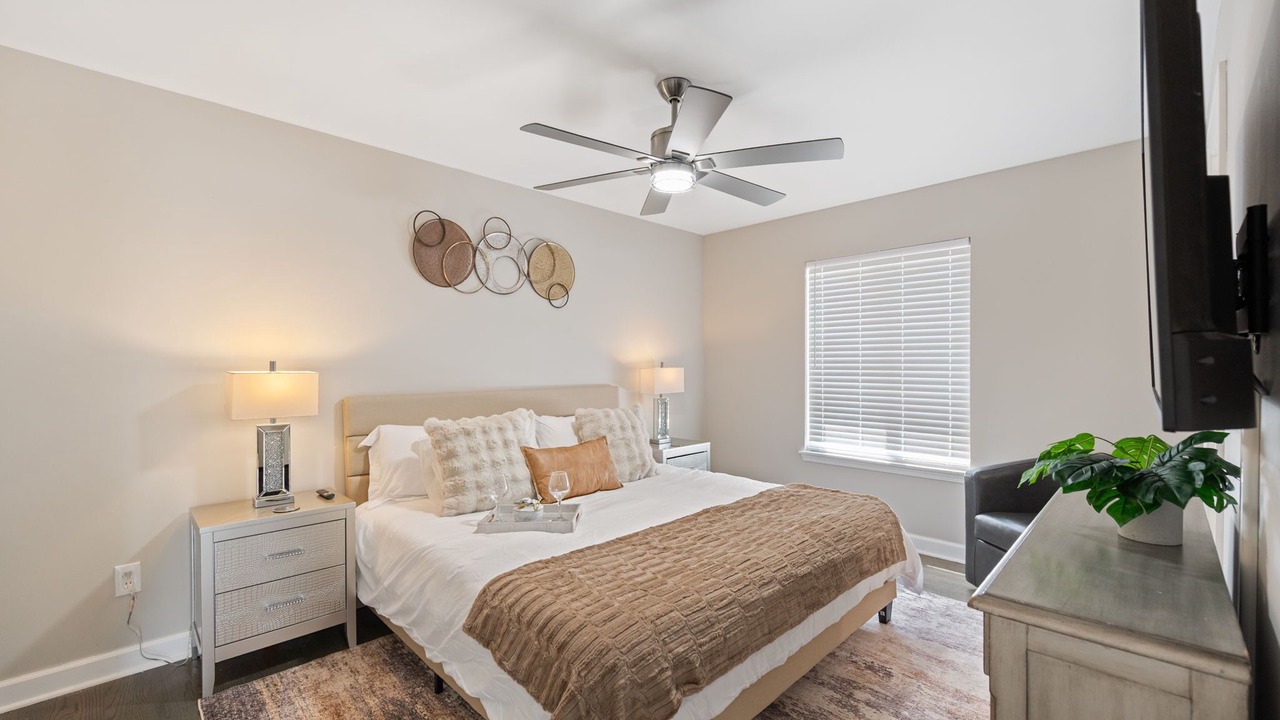 Photo of Bedroom in Romeoville