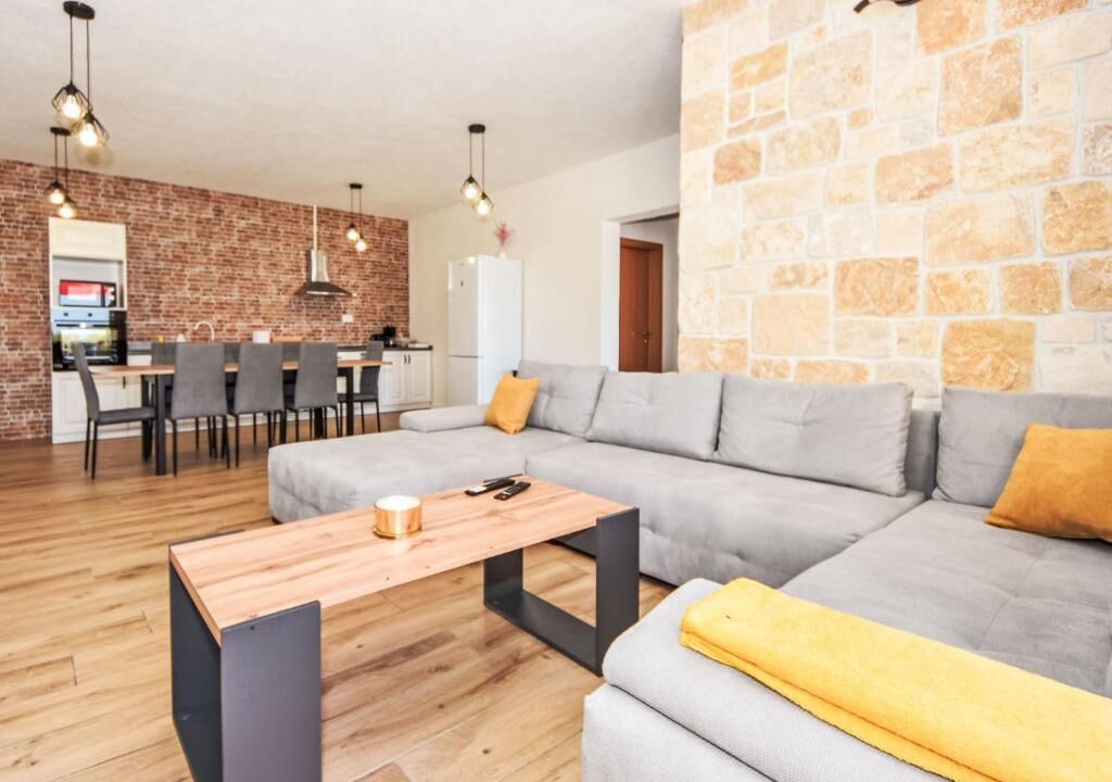 Photo of Livingroom in Korlat