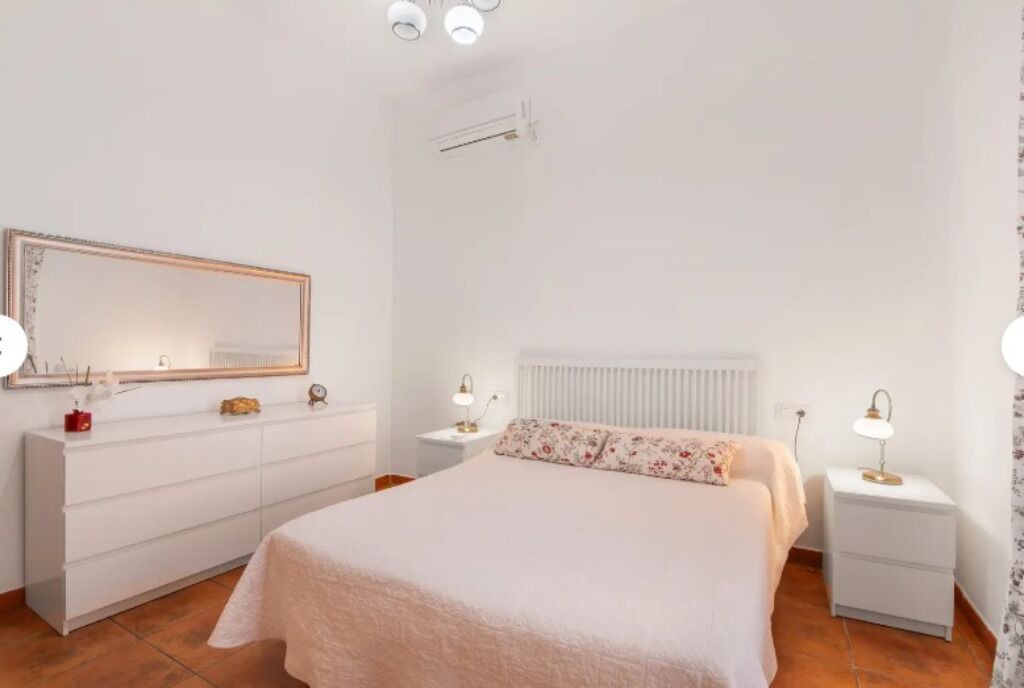 Photo of Bedroom in Cantillana