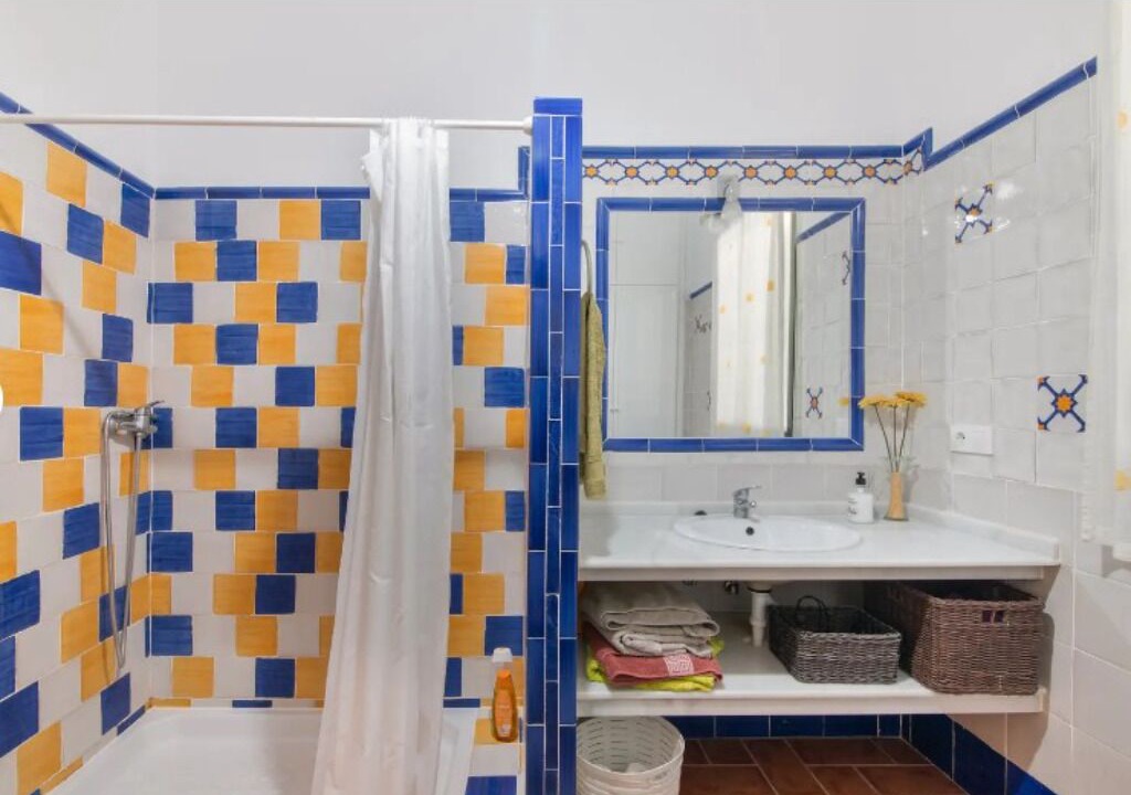 Photo of Bathroom in Cantillana