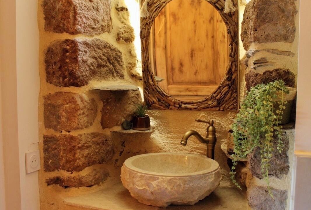 Photo of Bathroom in Saint-Pierre-Saint-Jean