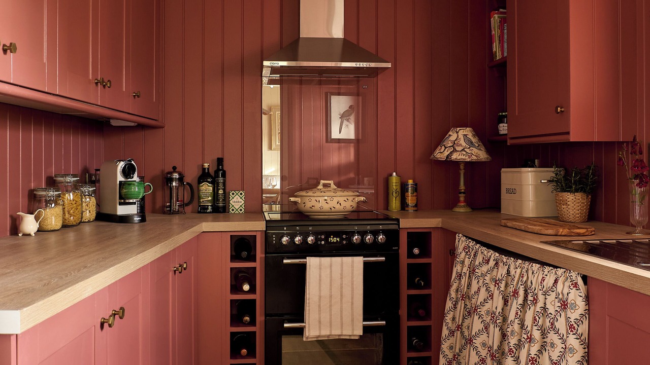 Photo of Kitchen in Lower Froyle