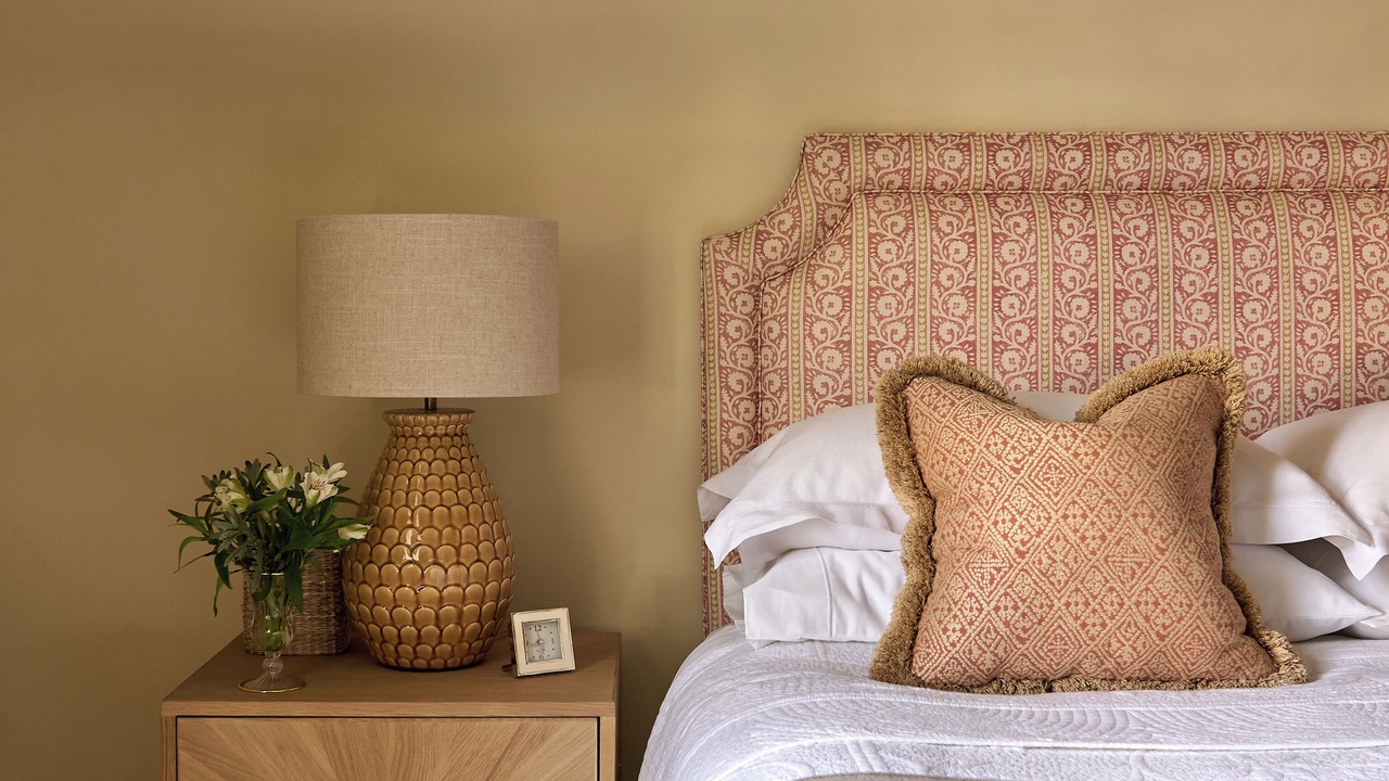 Photo of Bedroom in Lower Froyle