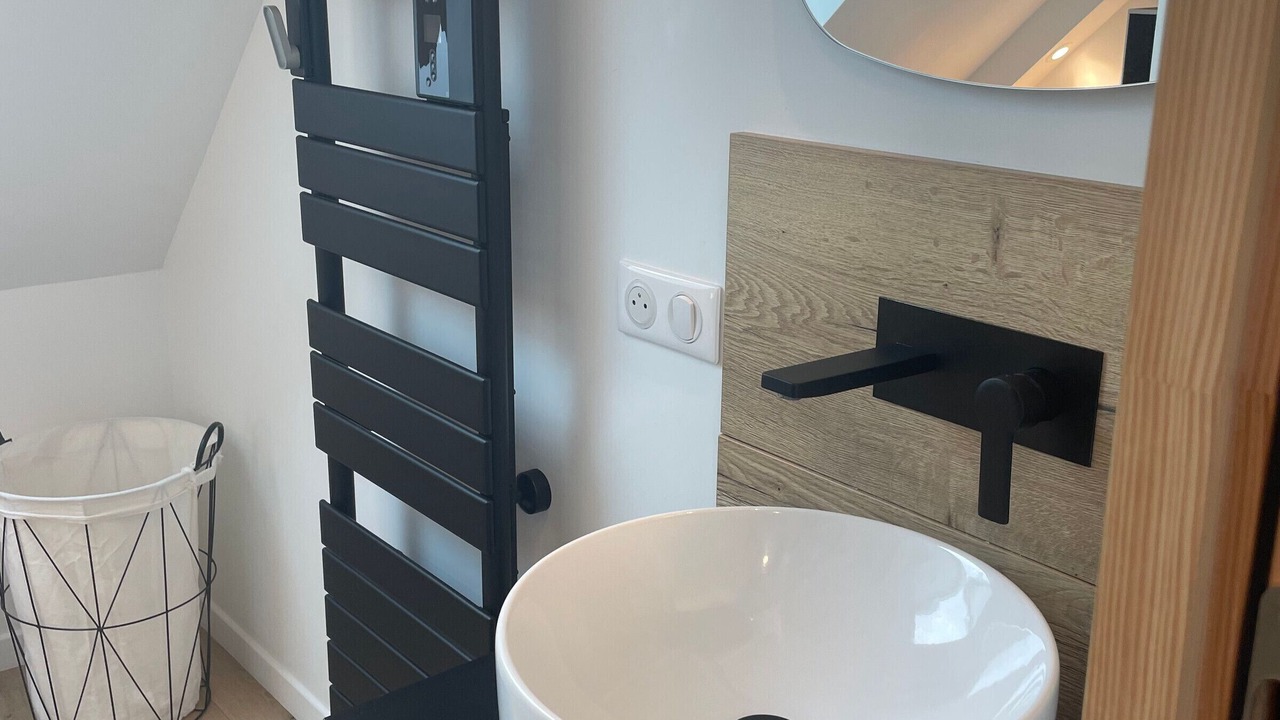 Photo of Bathroom in Villaines-sous-Malicorne