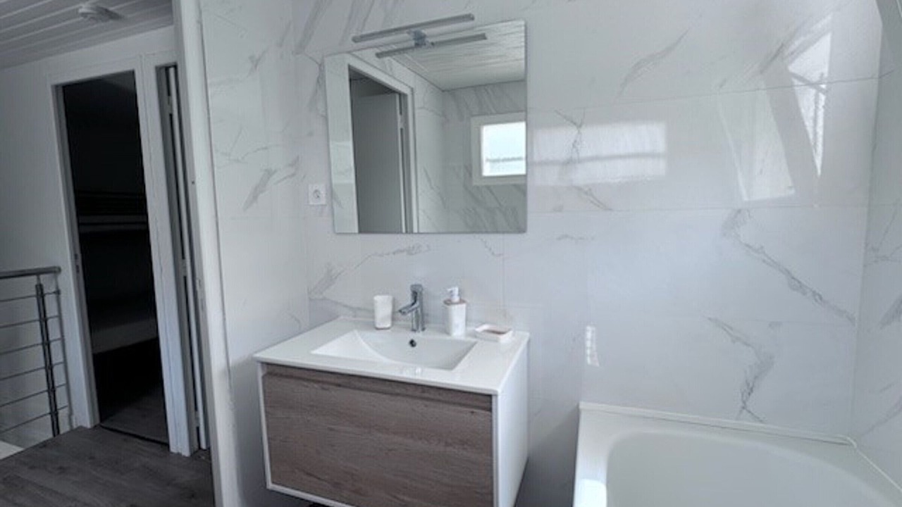 Photo of Bathroom in Elne