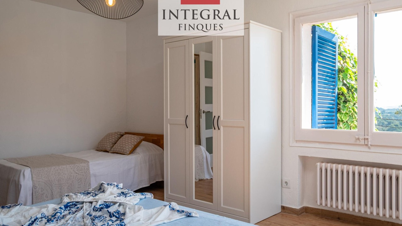 Photo of Bedroom in Vall-Llobrega