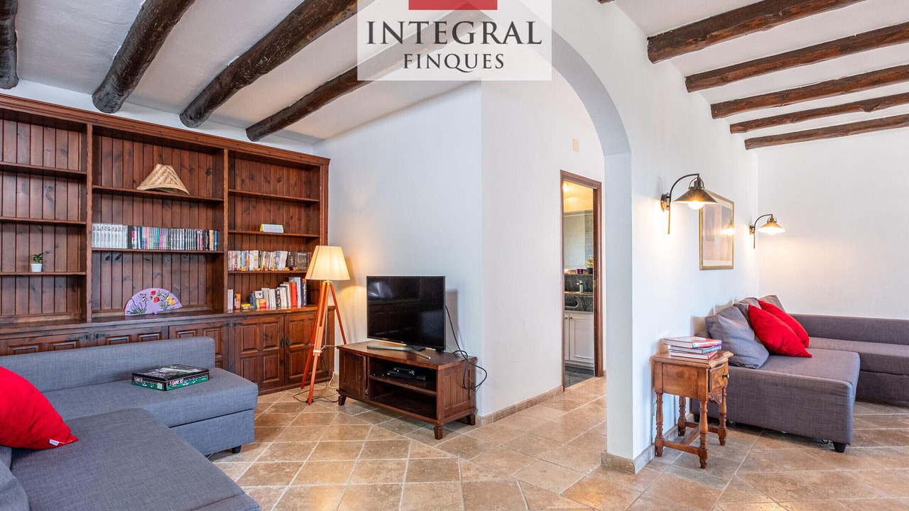 Photo of Livingroom in Vall-Llobrega