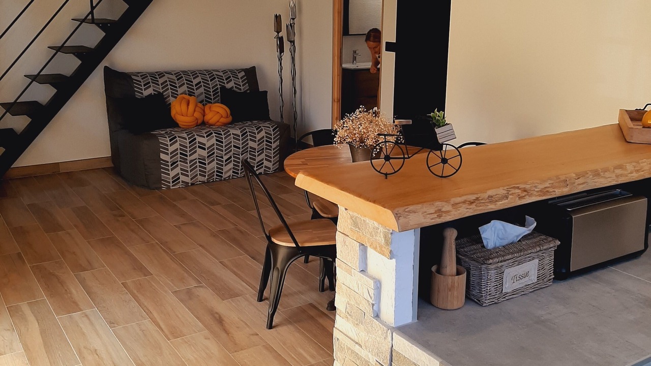 Photo of Others in Gilette