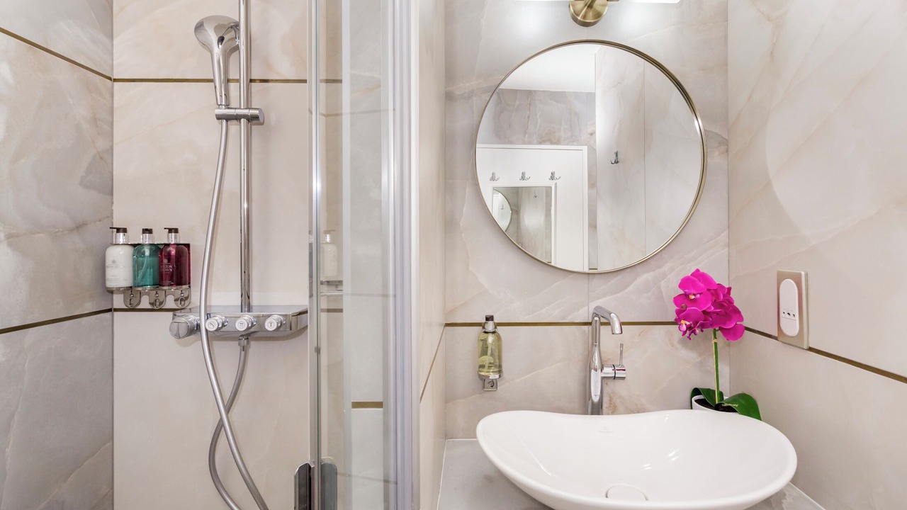 Photo of Bathroom in Saint-Thomas-d'Aquin