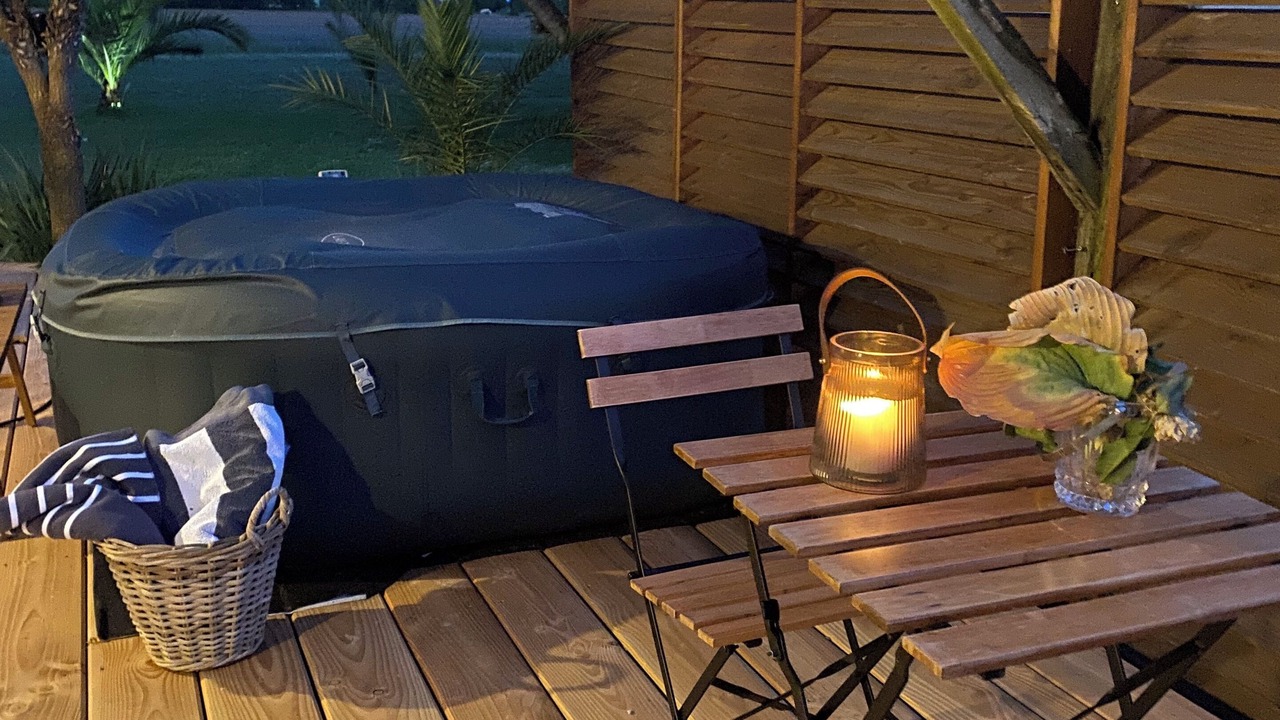 Photo of Outdoor in Noyant-Villages