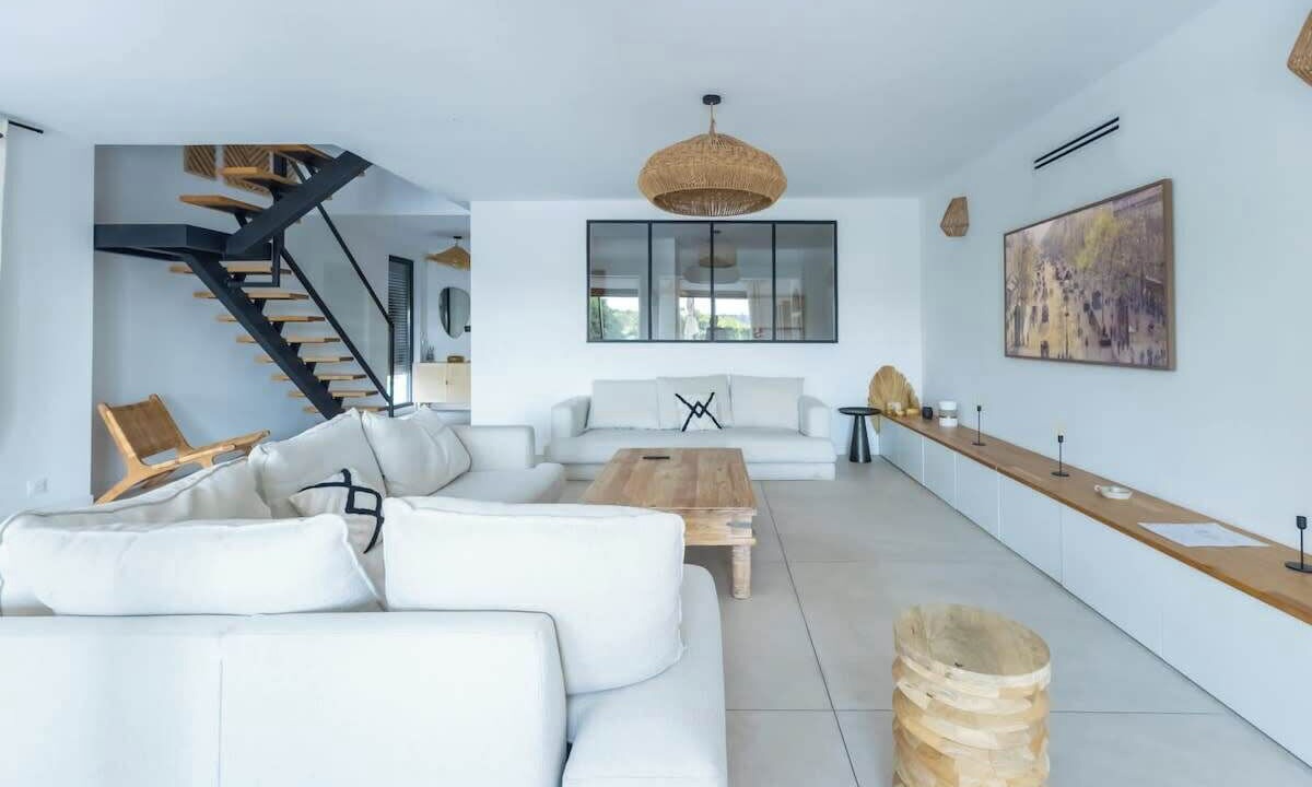 Photo of Livingroom in 11th Arrondissement