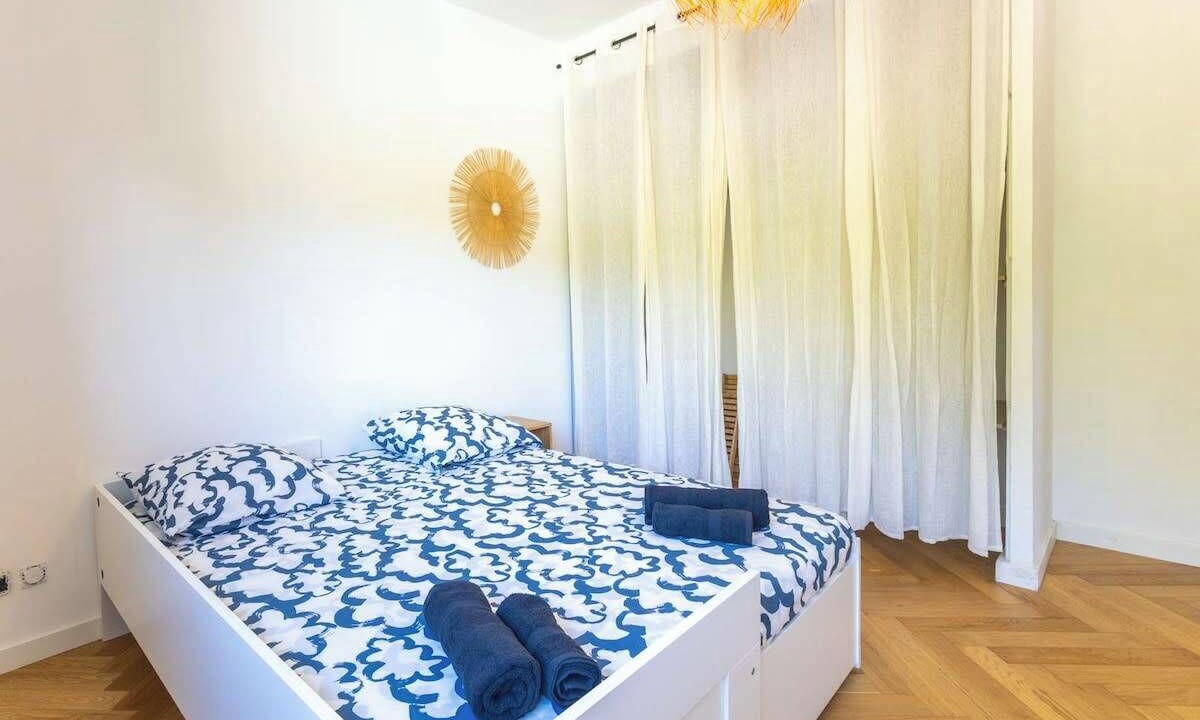 Photo of Bedroom in 11th Arrondissement