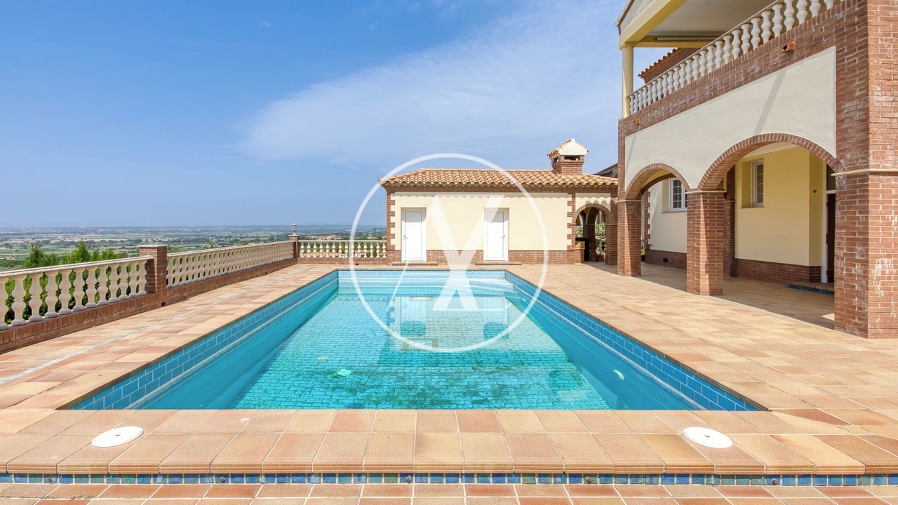 Photo of Outdoor in Palau-Saverdera