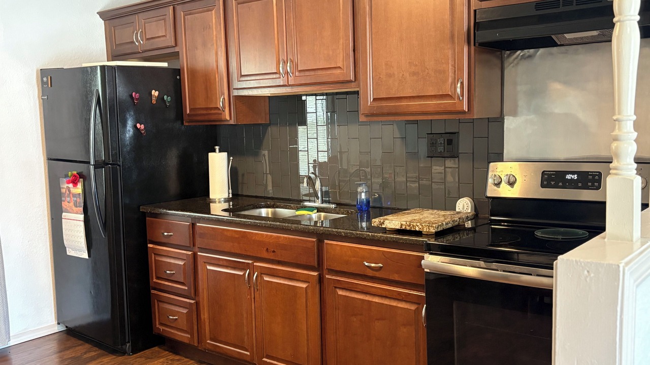 Photo of Kitchen in Del City