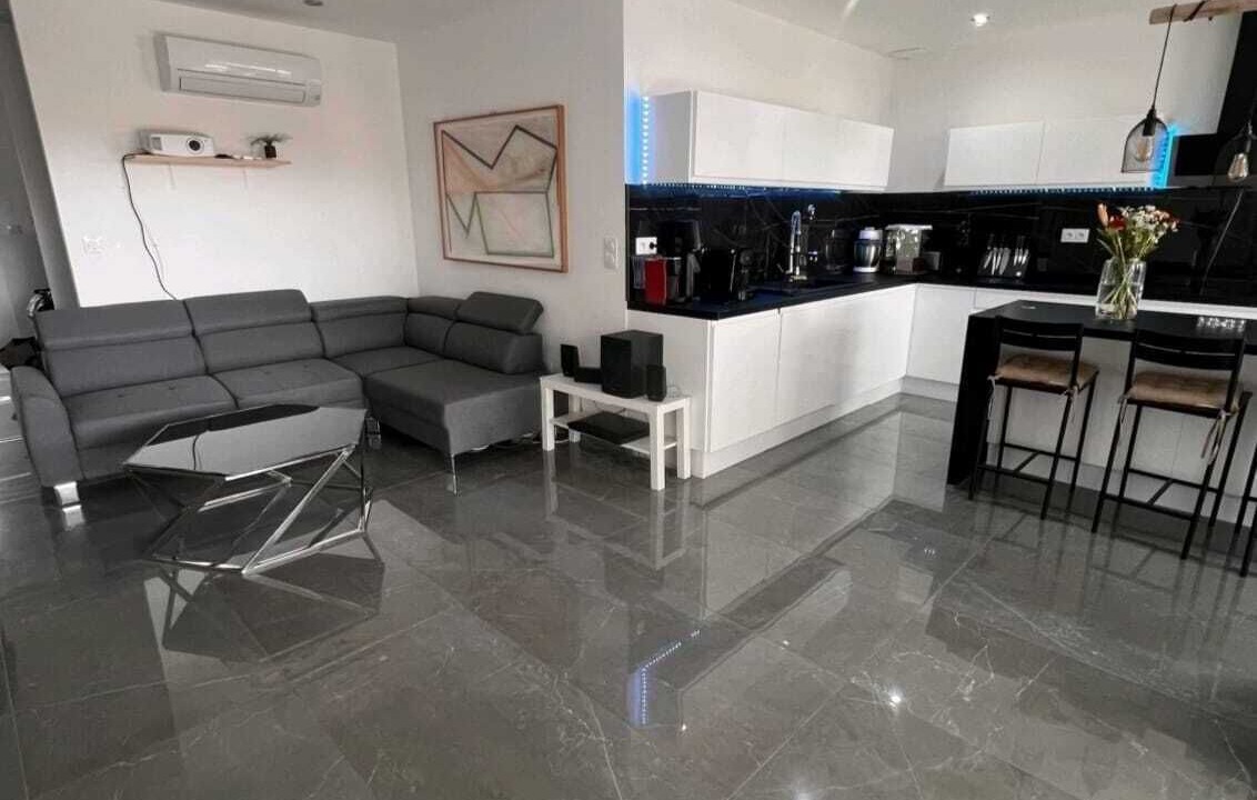 Photo of Livingroom in Thuir