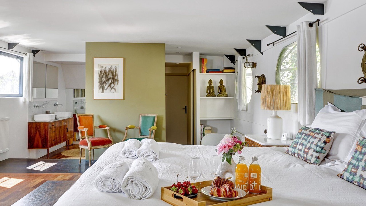 Photo of Bedroom in Boulogne-Billancourt