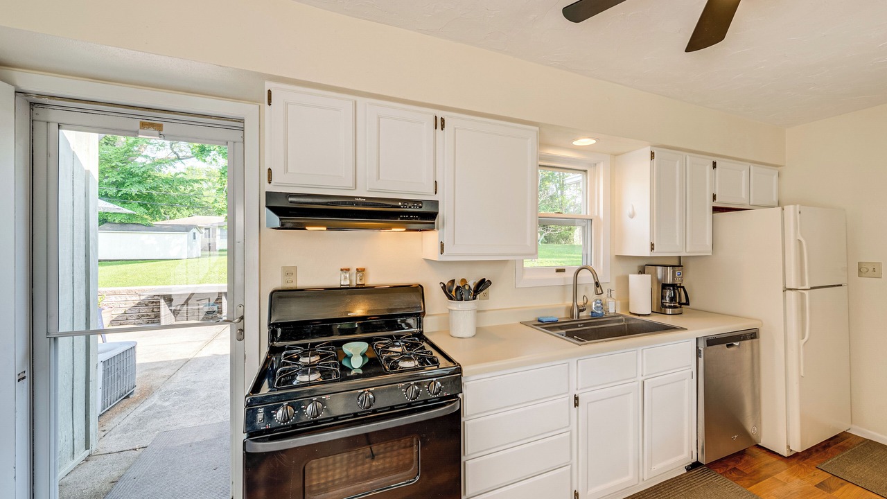 Photo of Kitchen in Powers Lake
