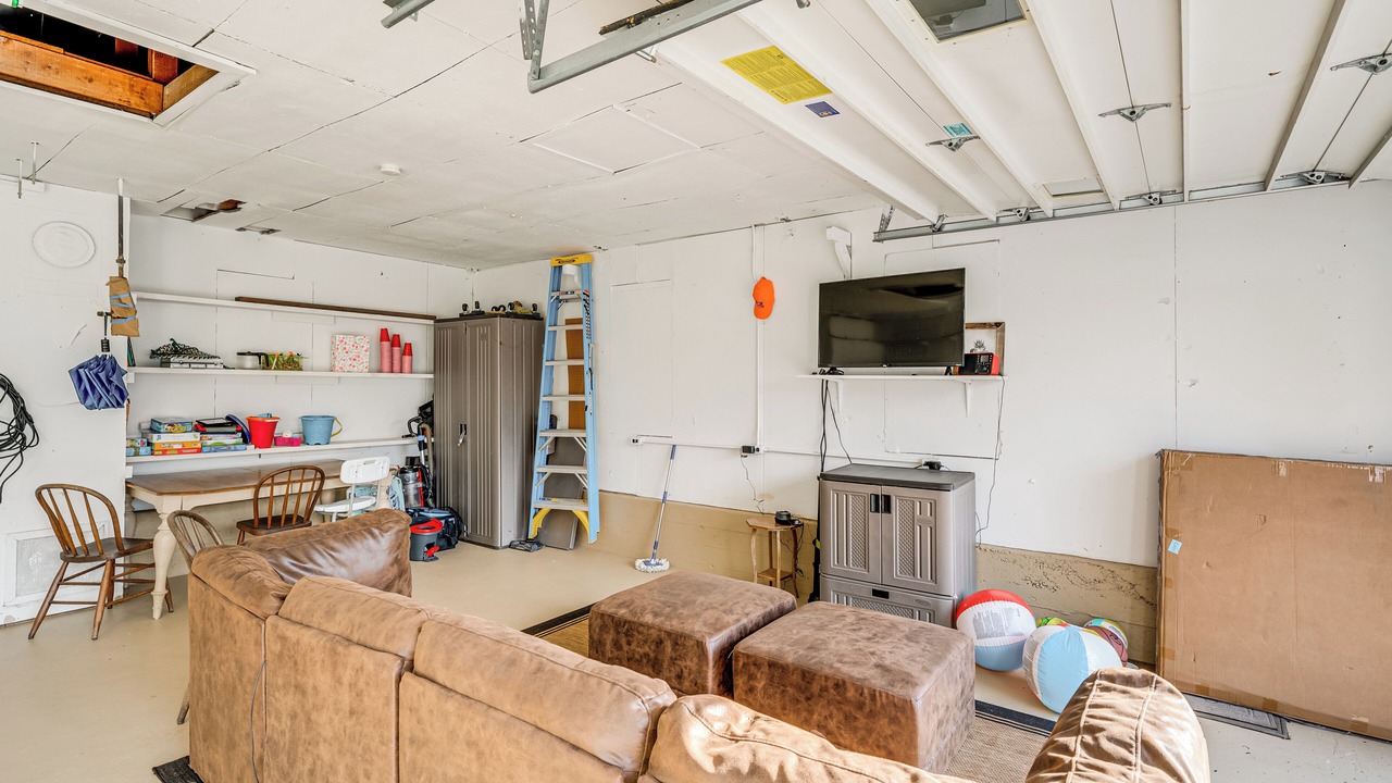 Photo of Others in Powers Lake