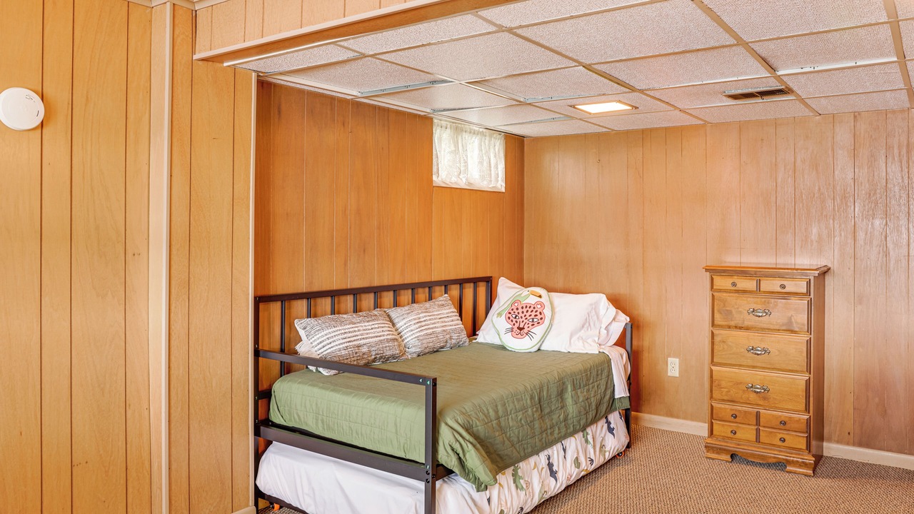 Photo of Bedroom in Harrison