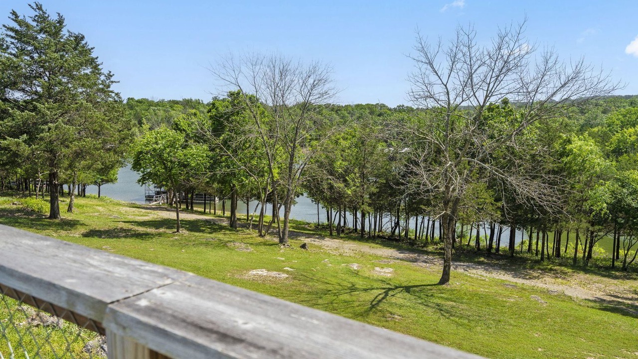 Photo of Outdoor in Branson West