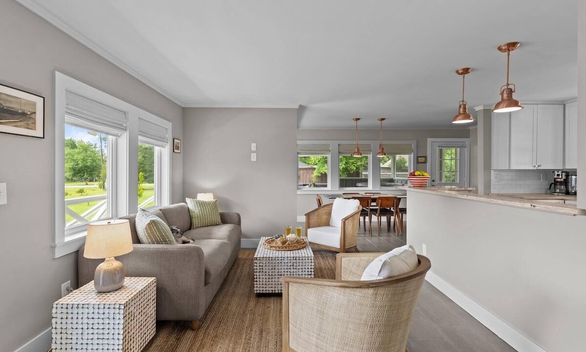 Photo of Livingroom in Ogden