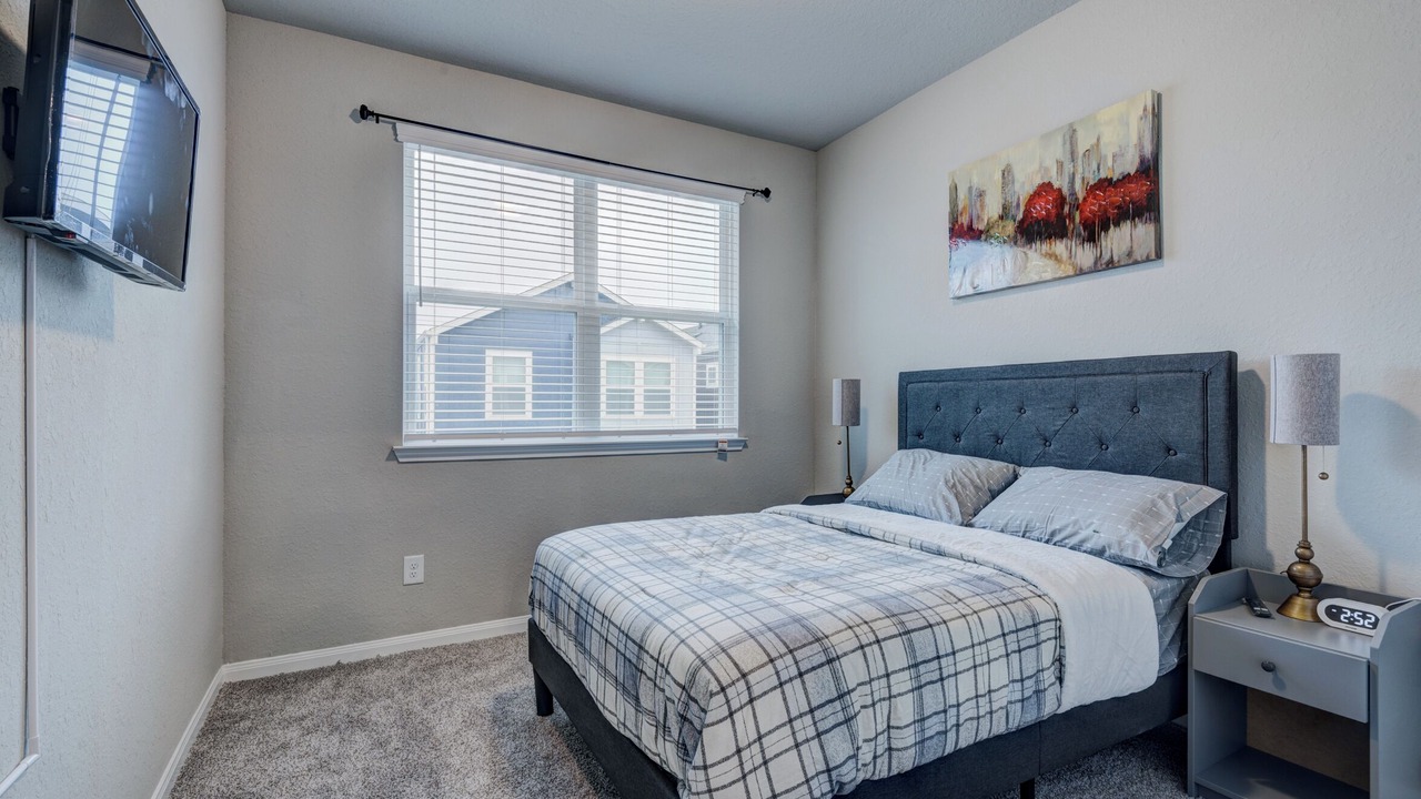 Photo of Bedroom in Addicks