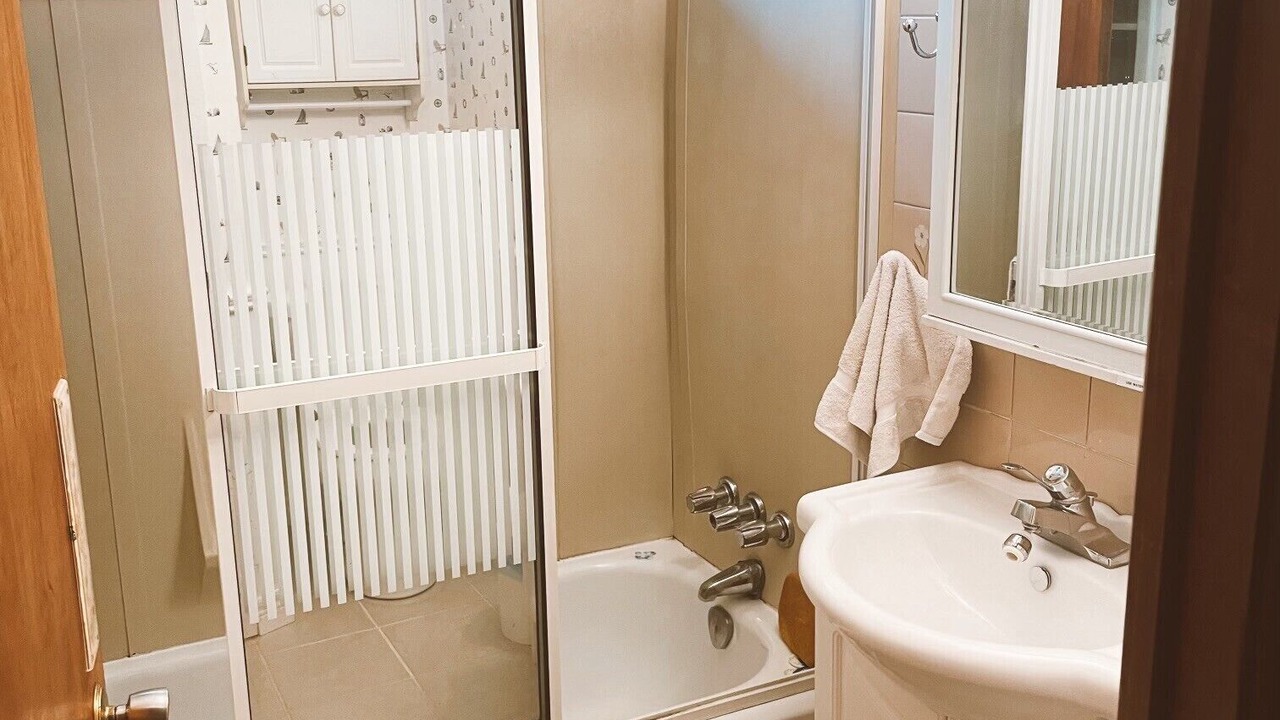 Photo of Bathroom in Dashwood