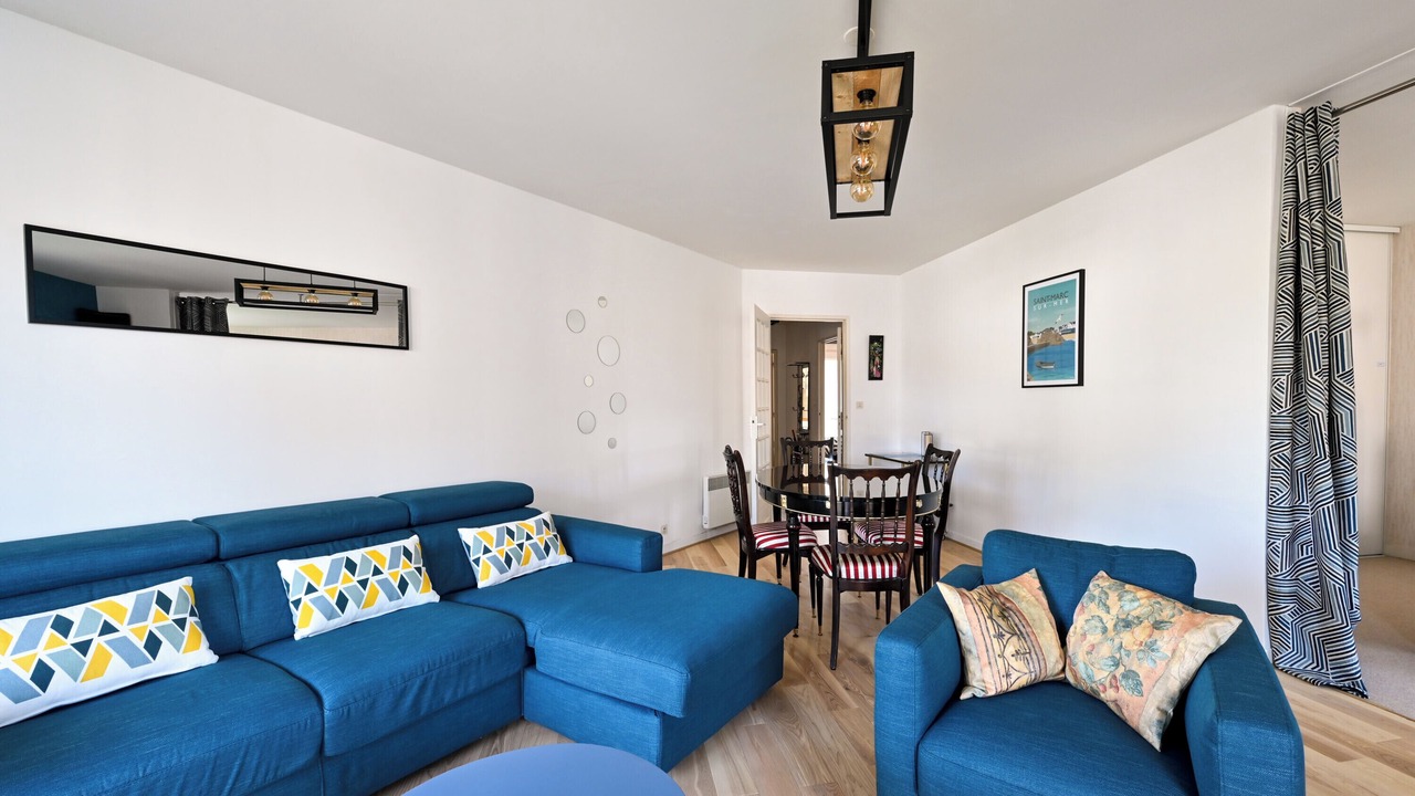 Photo of Livingroom in Saint-Marc-sur-Mer