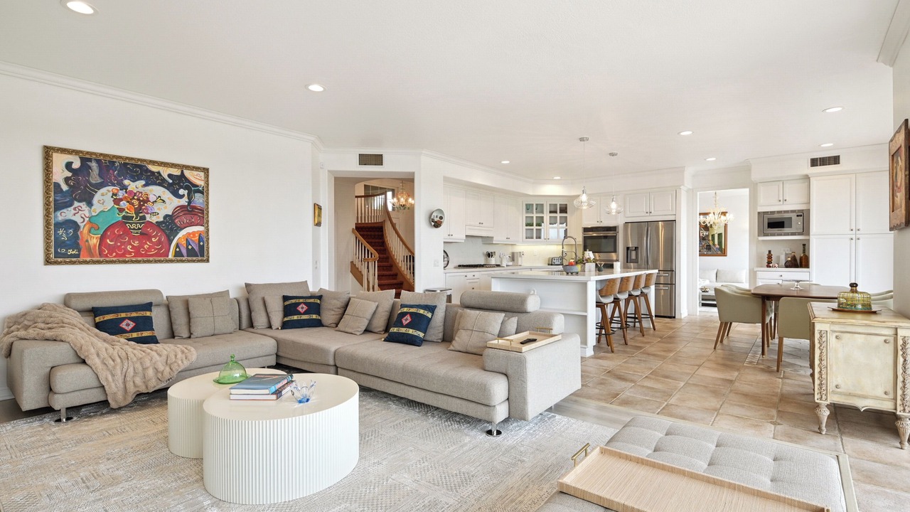 Photo of Livingroom in Newport Beach