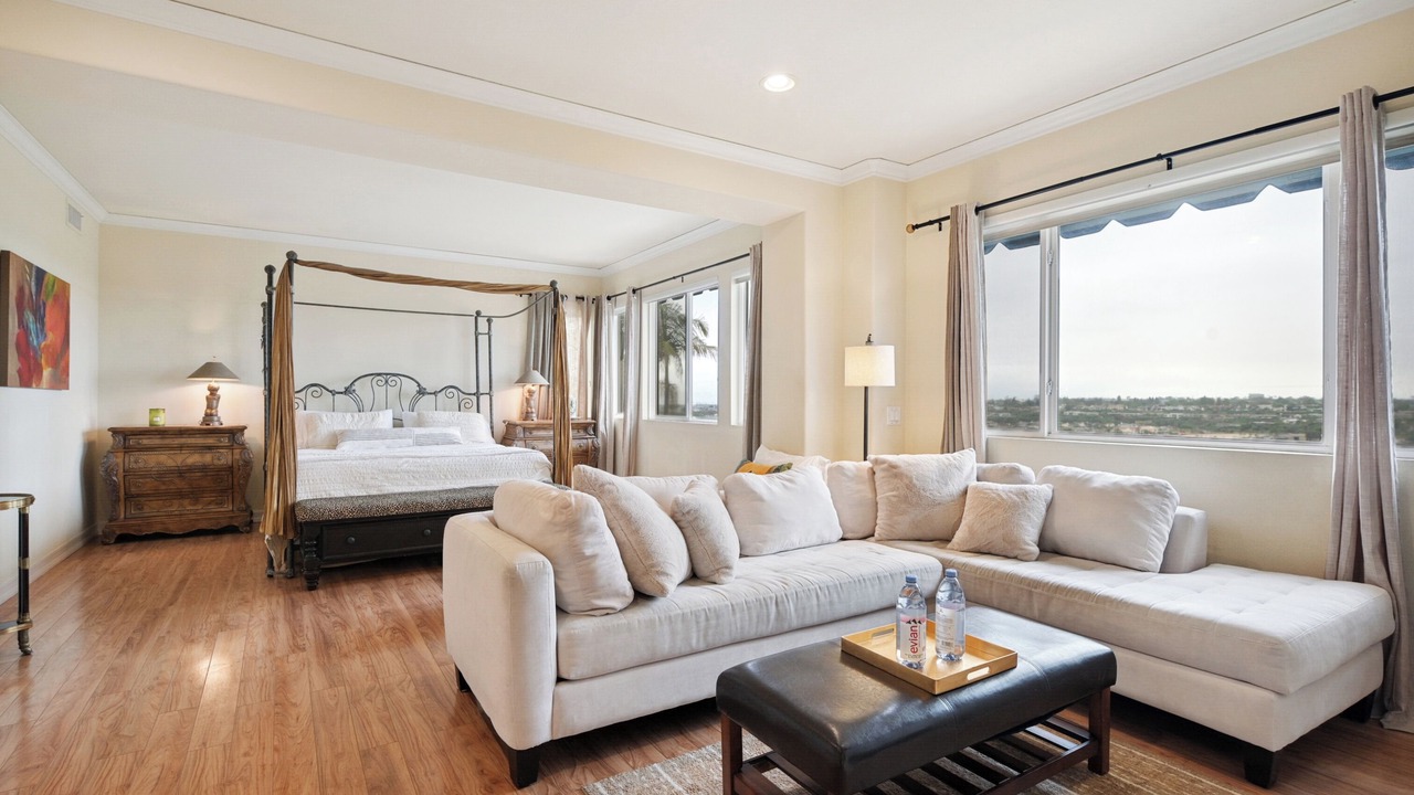 Photo of Bedroom in Newport Beach