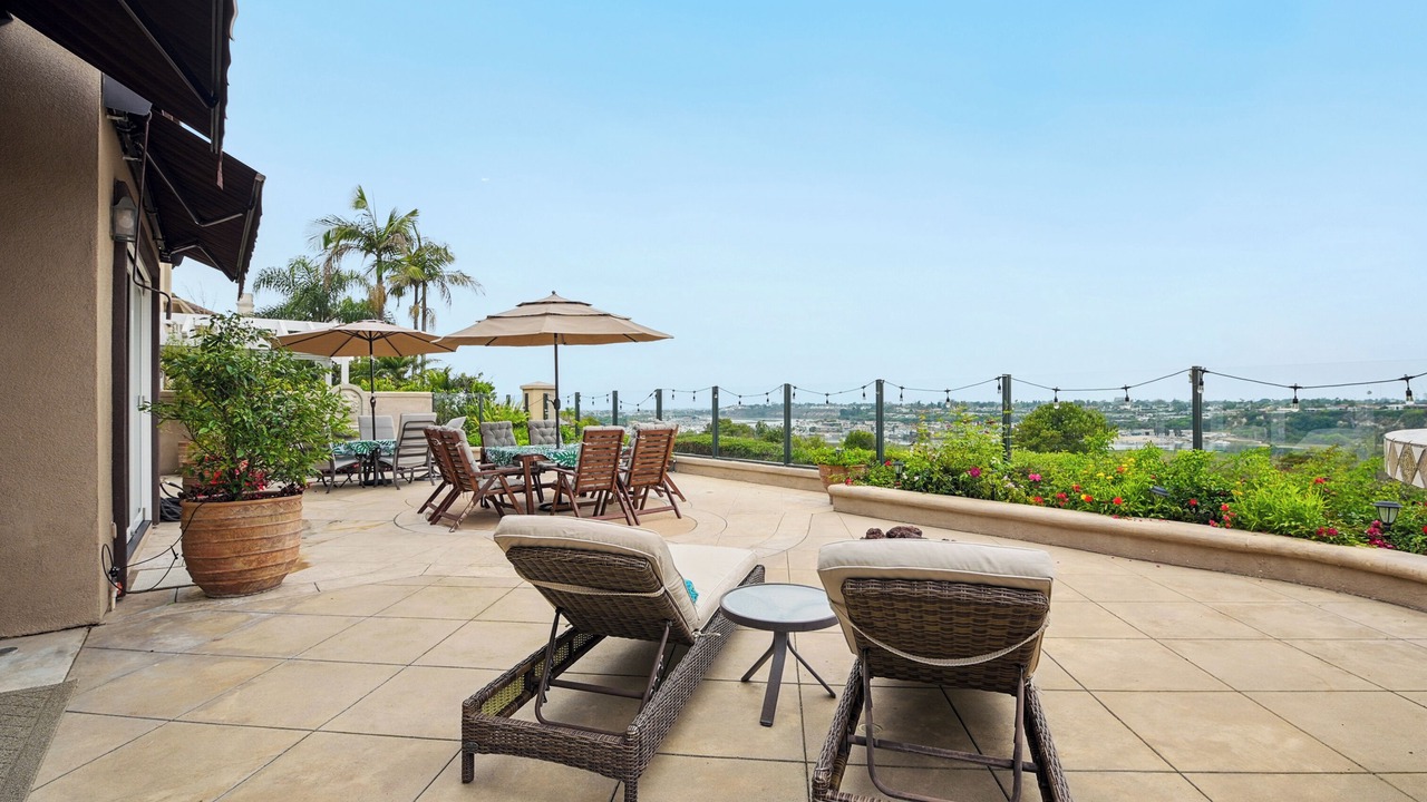 Photo of Patio Balcony in Newport Beach