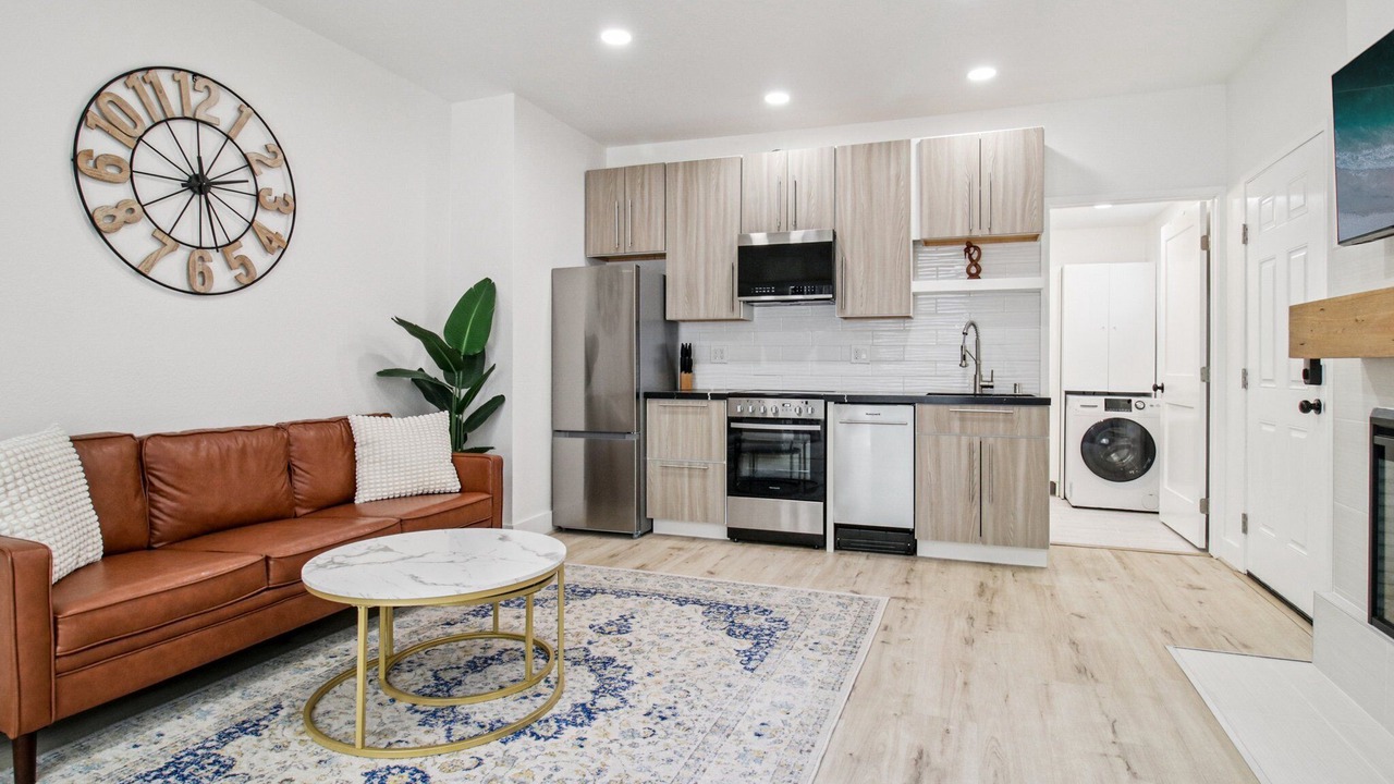 Photo of Others in Martinez