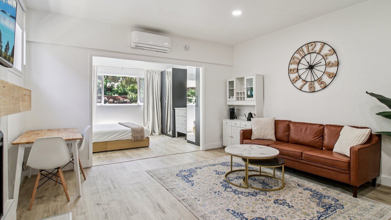 Photo of Bedroom in Martinez