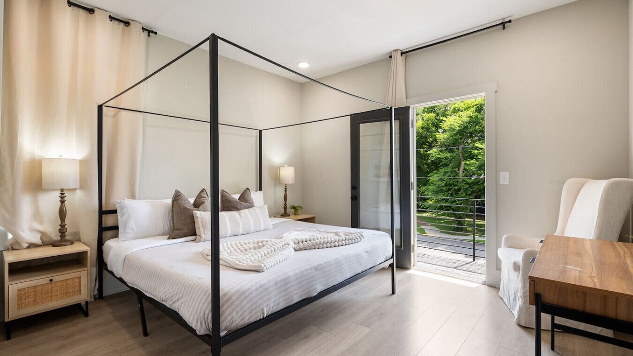 Photo of Bedroom in West End