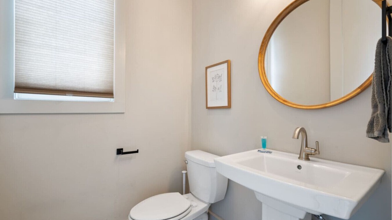 Photo of Bathroom in West End