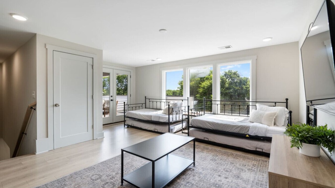 Photo of Bedroom in West End