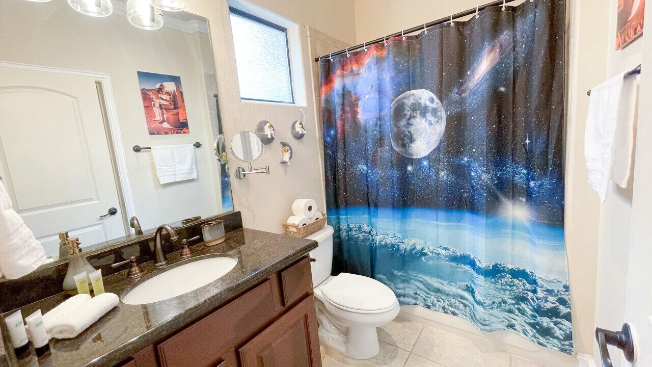 Photo of Bathroom in Coffeyville