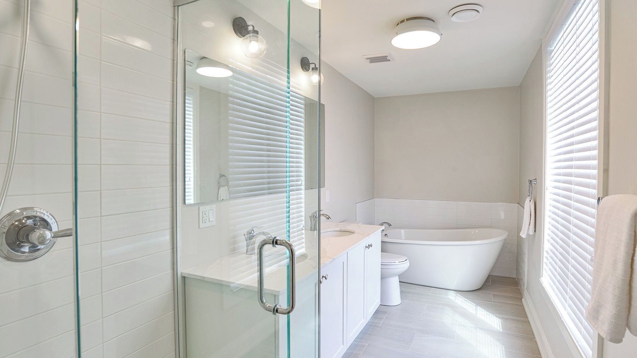 Photo of Bathroom in Minett
