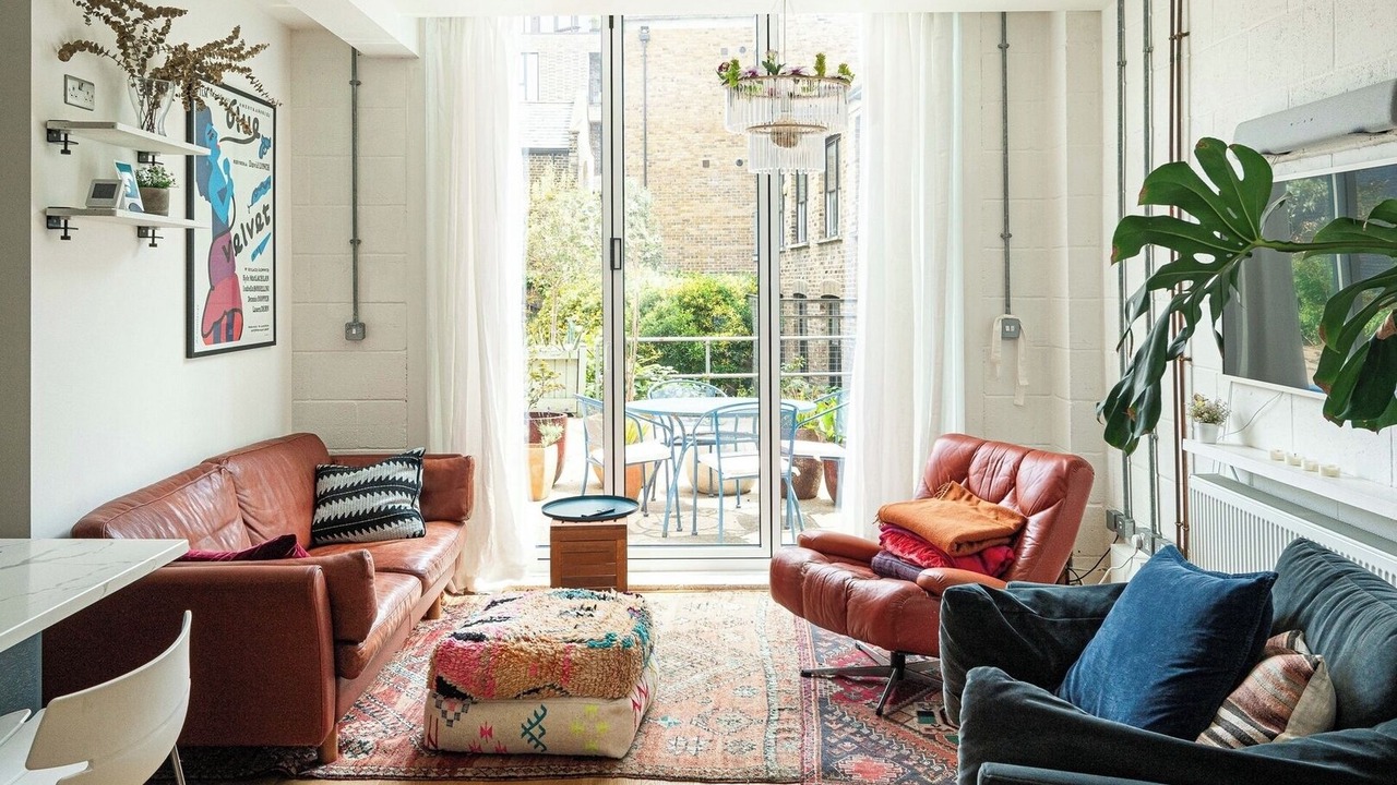 Photo of Livingroom in Hackney