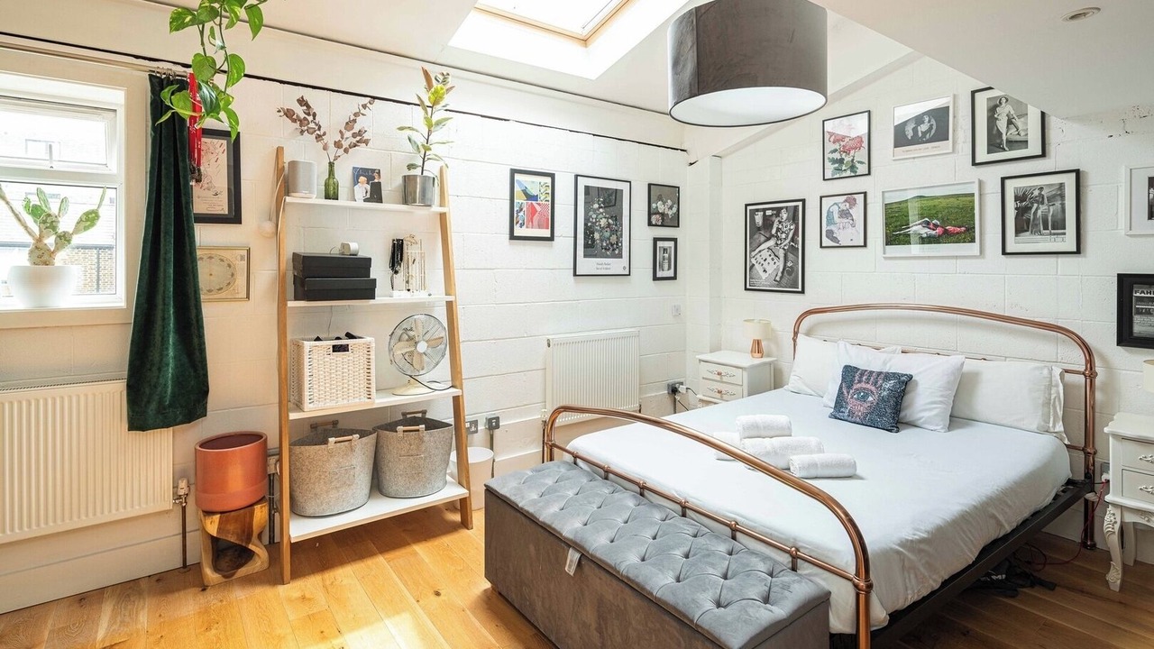 Photo of Bedroom in Hackney