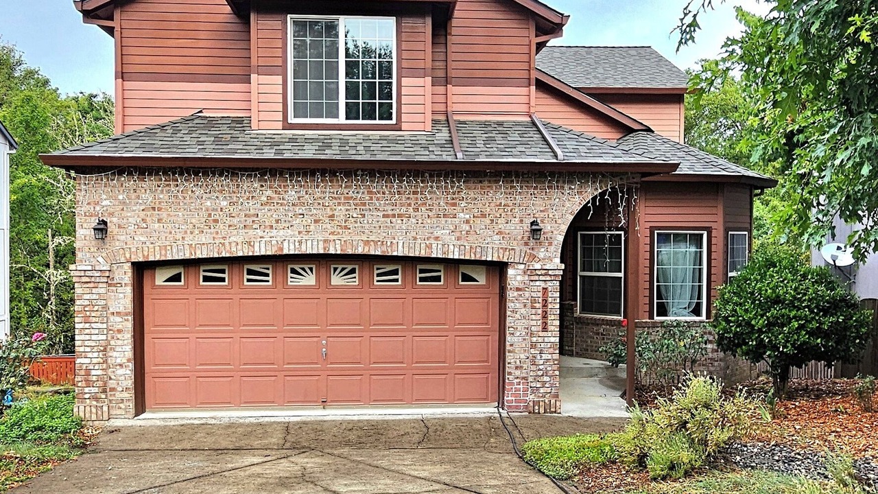 Photo of Outdoor in Orenco