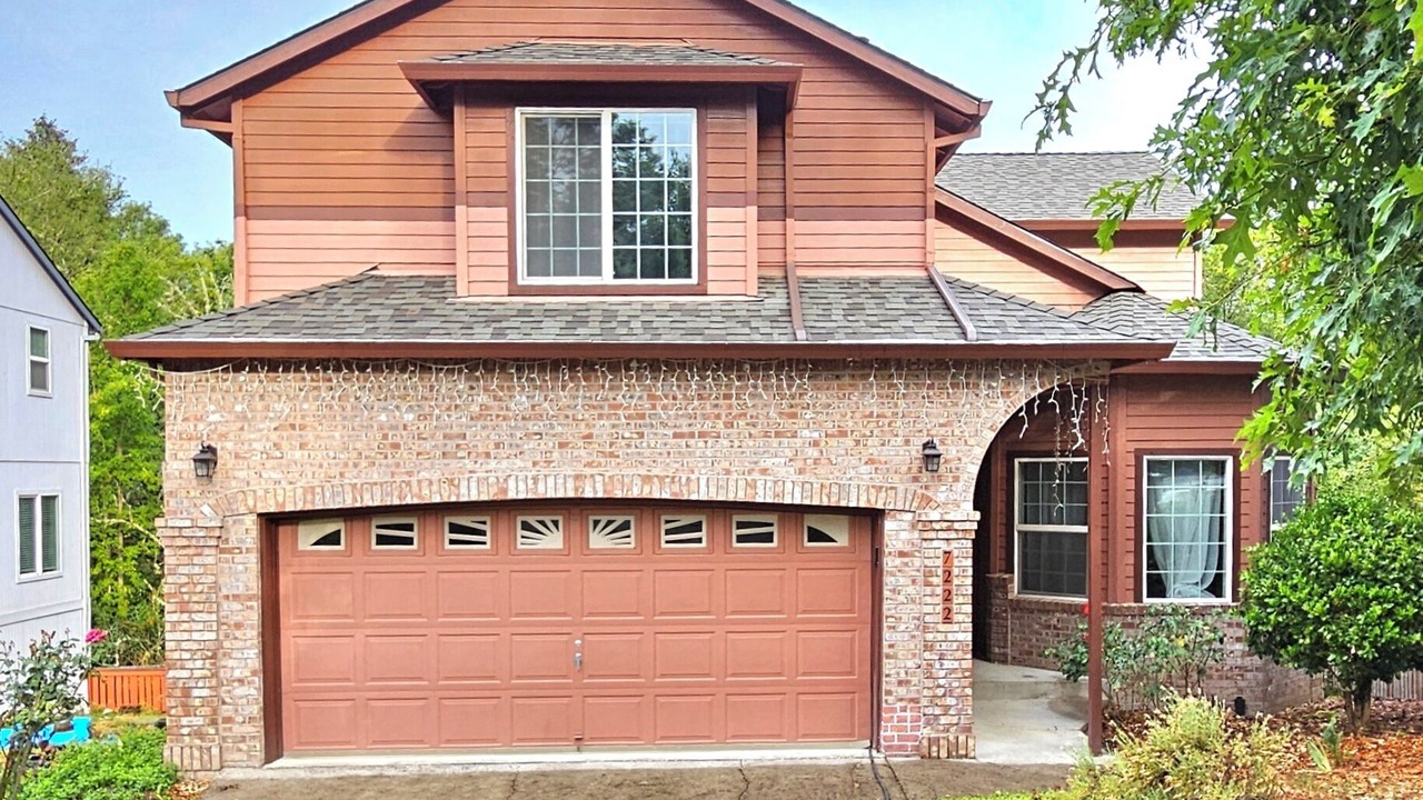 Photo of Outdoor in Orenco